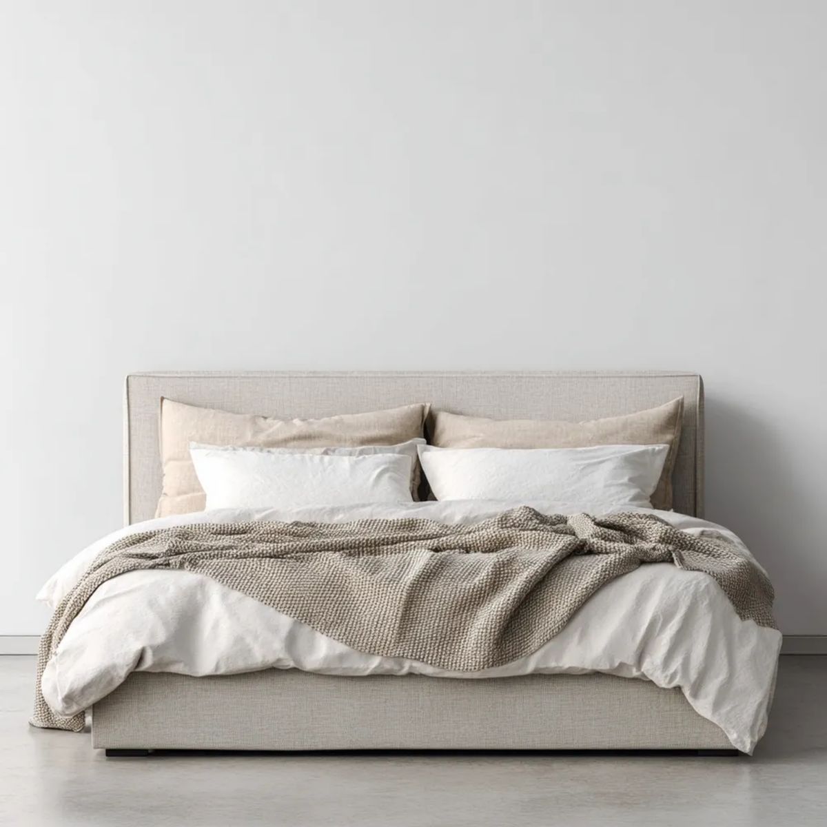 Podwójne łóżko tapicerowane z poliestru, beżowe, 160 x 200 cm